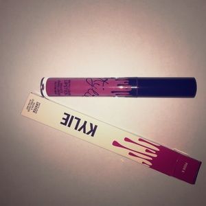 Brand New Kylie Matte Liquid Lipstick “Posie K”